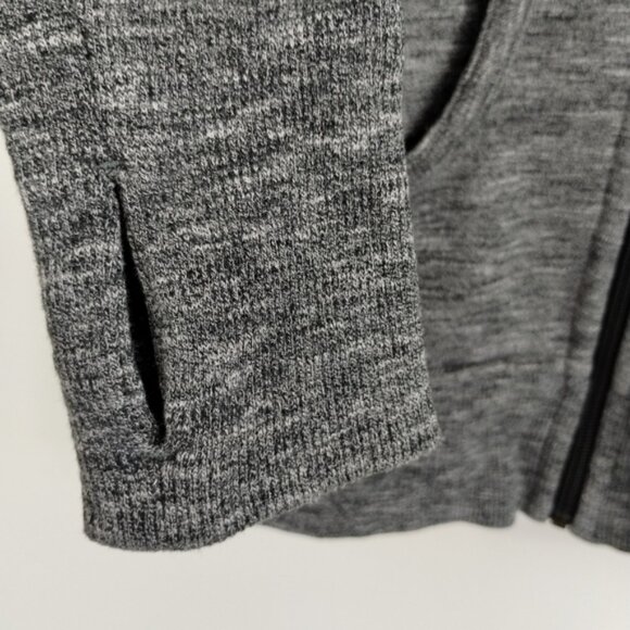 Lululemon Scuba Hoodie Size 2 Gray Full Zip Fitted Pockets Hooded Gym Athletic - Picture 6 of 12